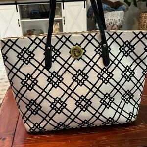 Spartina Original black and White tile tote bag with black leather handles